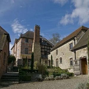 Old Downton Lodge